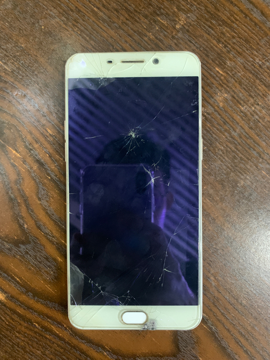 工作室手机，OPPOr9m ，4+64G，...