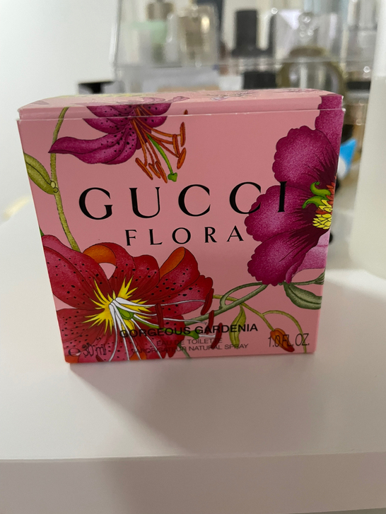 Gucci香水，30ml，很新