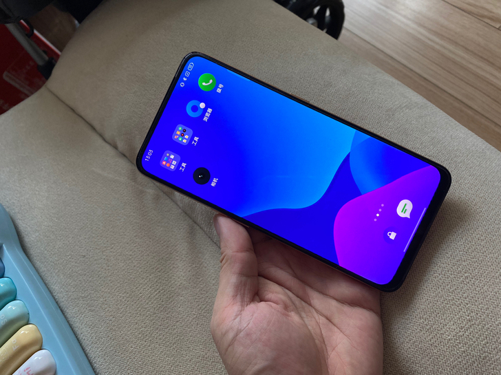 realme x手机,8+128洋葱大师版...