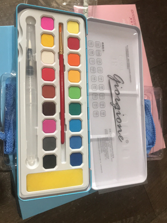 诚信出售，需要的，价格可商议，水彩颜料套装...