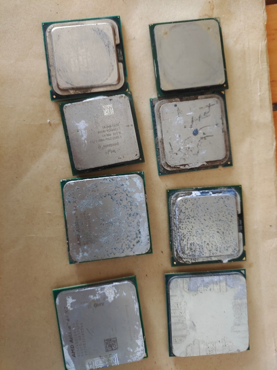 8块电脑CPU,4块英特尔,4块amd,具...