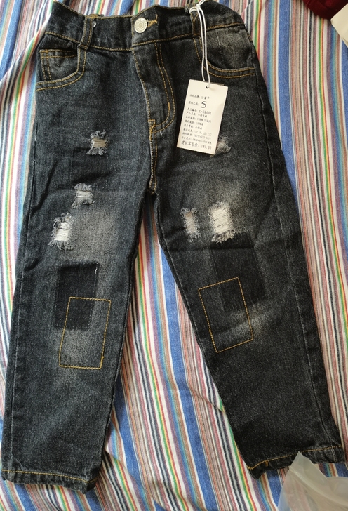 全新5码牛仔裤，不包邮