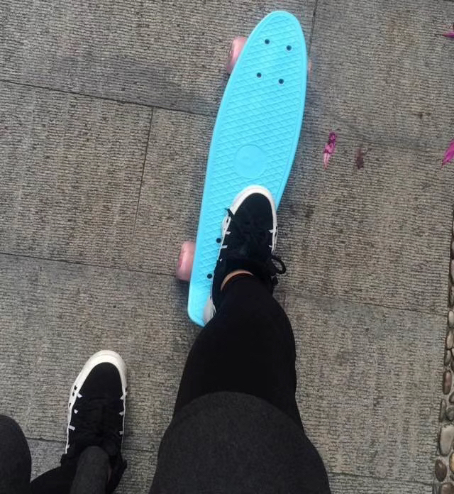 小鱼板 滑板 没玩过了 闲置