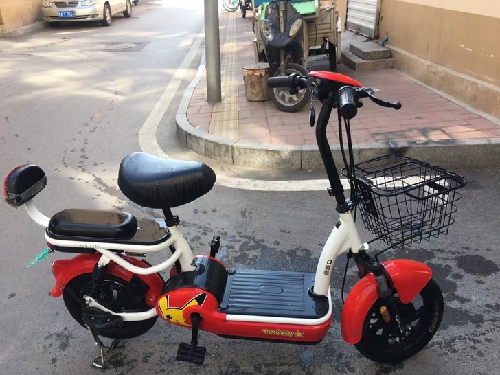 4812绿源国标电动车，九九新，带电子遥控锁，一键启动一键锁