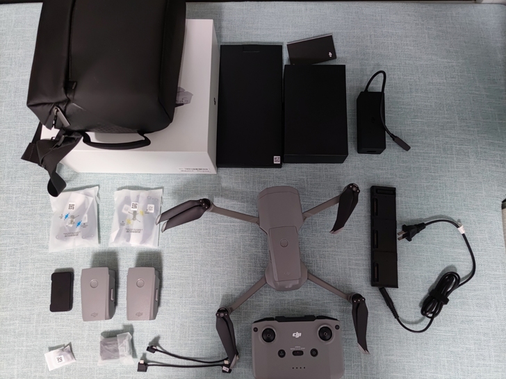 大疆dji Mavic Air2 畅飞套装...