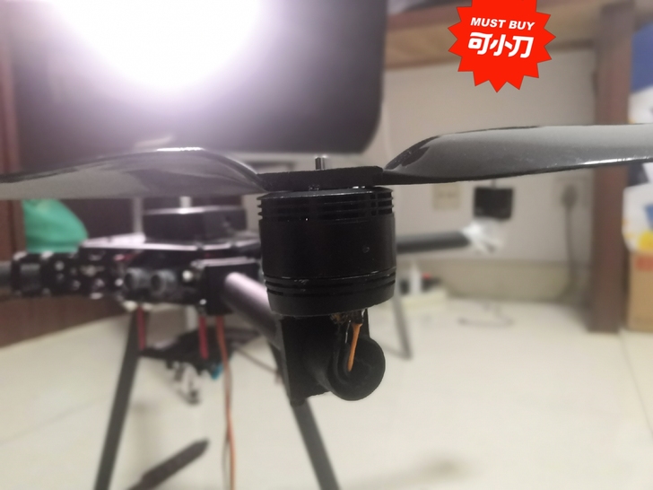 大疆naza的飞控，悟电机，整体八成新，电...