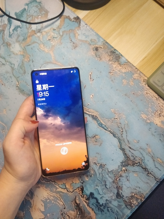 因升级1+9，故出自用半年【一加8】8+1...