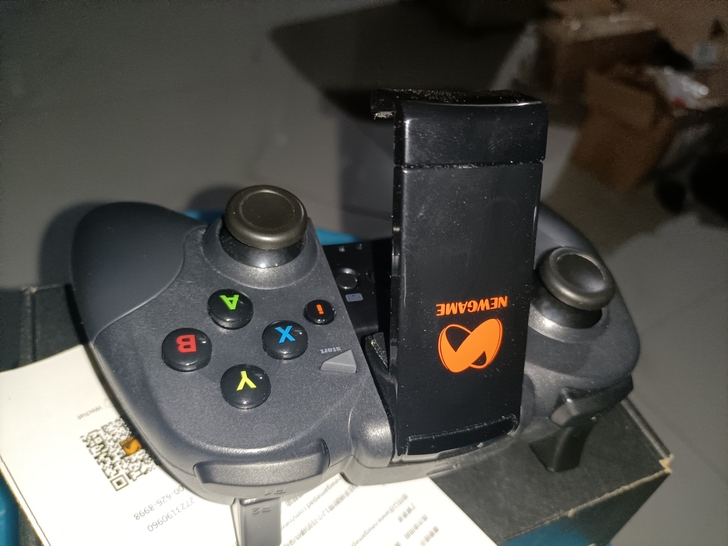 新游无线游戏手柄N1，