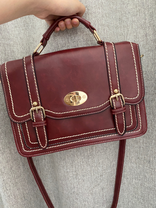 日系jk复古红邮差包小方包斜挎包手提包学院风