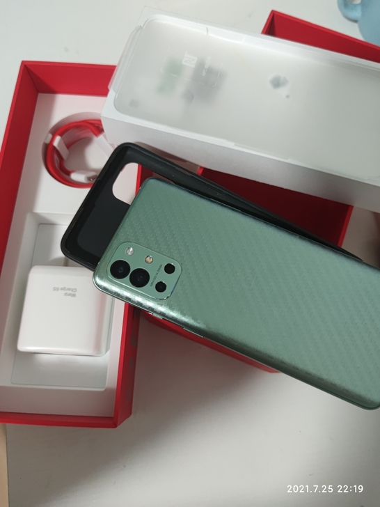 一加9r，12+256，激活一个月零几天，...