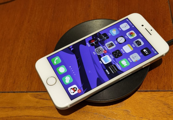 苹果iPhone8 4G全网通 日版64G...