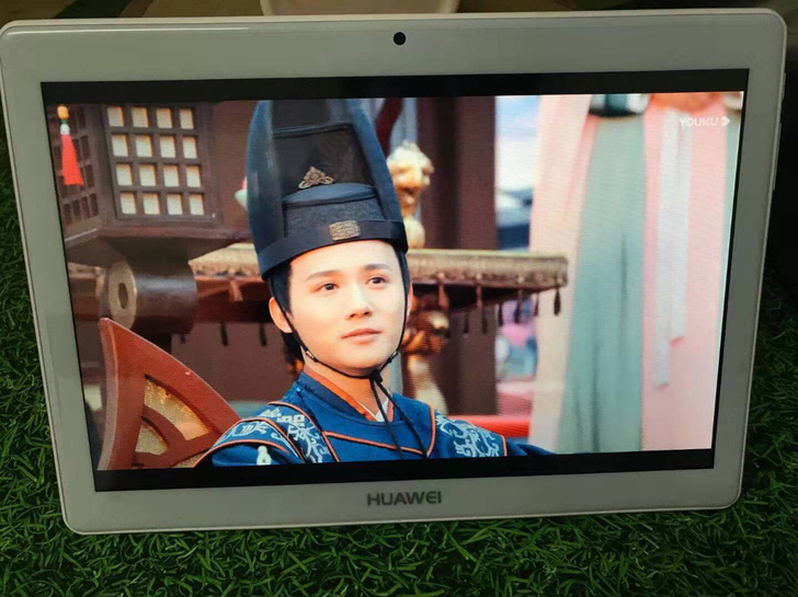 华为m5平板电脑10寸双卡双待4g通话,学...