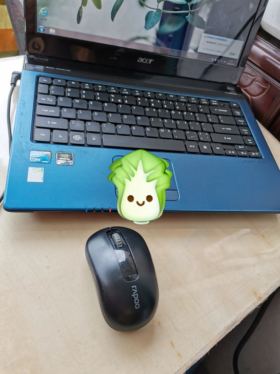 宏基笔记本电脑，i3.w7.2G 运存，硬...