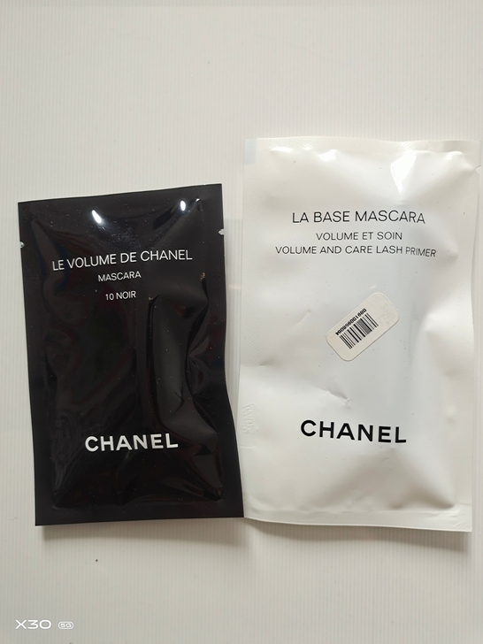 chanel香奈儿睫毛膏+睫毛打底膏，￥1...