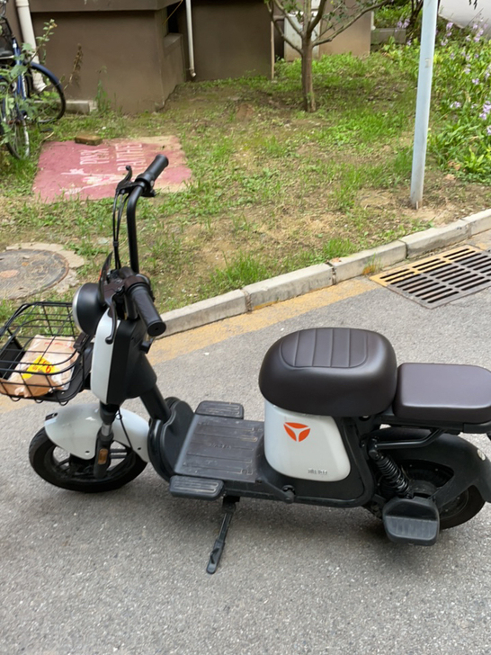 北京 雅迪电动车Q1 6月一号购买,骑车...