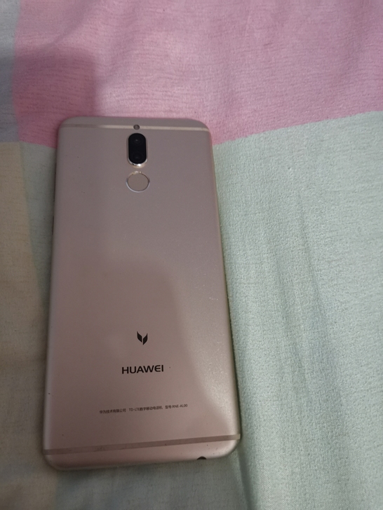 华为麦芒6高配版全网通  4g运行64g内...