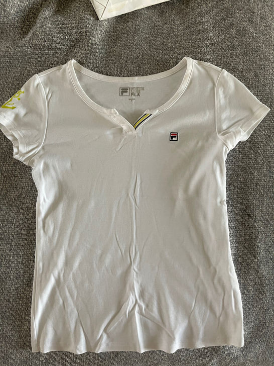 FLA斐乐全棉女士白色短袖T恤，160S码...