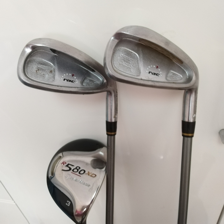 品牌泰勒梅taylormade高尔夫球杆三...