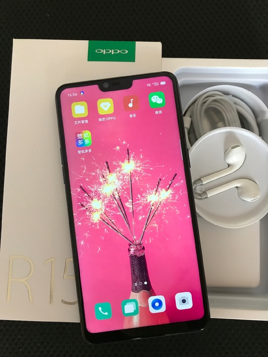 oppor15 几乎全新的正版手机，只用了...