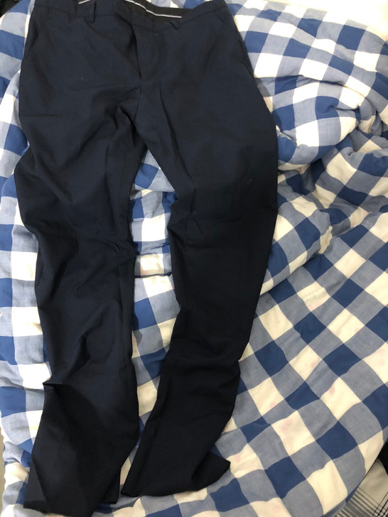 spao男裤,尺码180.很显腿长,属于正...