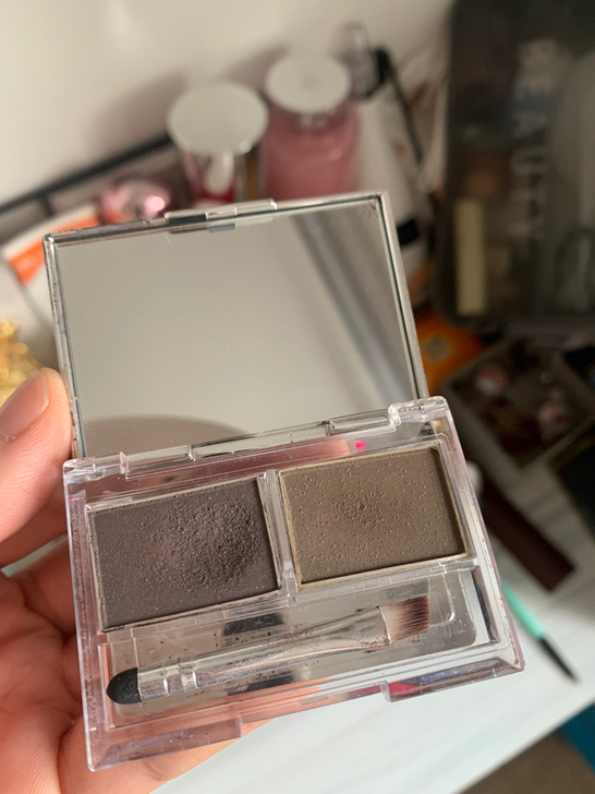 卡姿兰眉粉 有使用痕迹