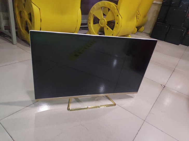 梦想家32寸 直面超薄IPS无边框电脑显示...