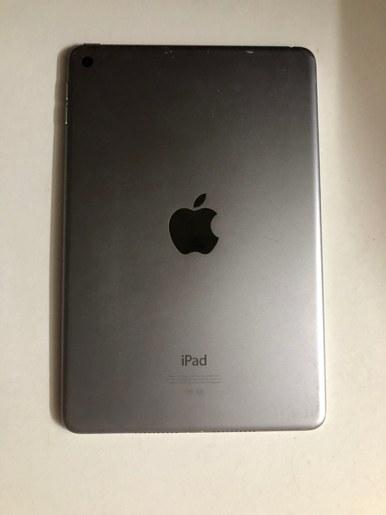 iPad mini4代WiFi版。国行12...