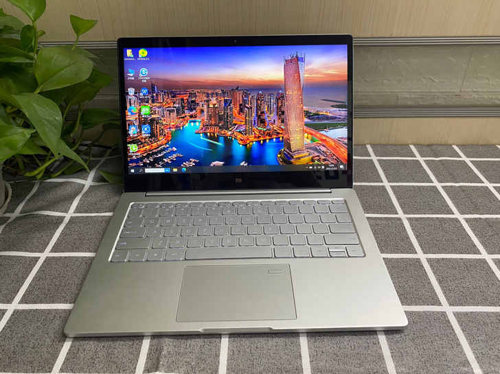 独显2G七代i5小米笔记本电脑内存8+256G固态硬盘13.