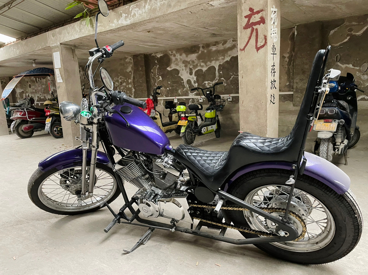 复古摩托车距云250出售