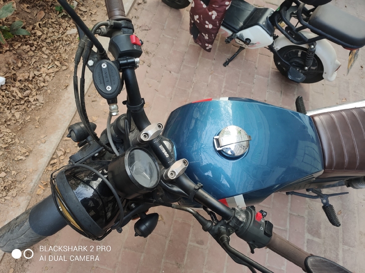 2019购买凌志阿瑞斯复古摩托车，私人用不...