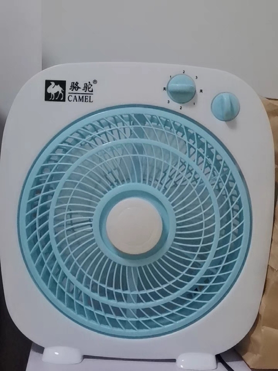 骆驼电风扇台式小风扇