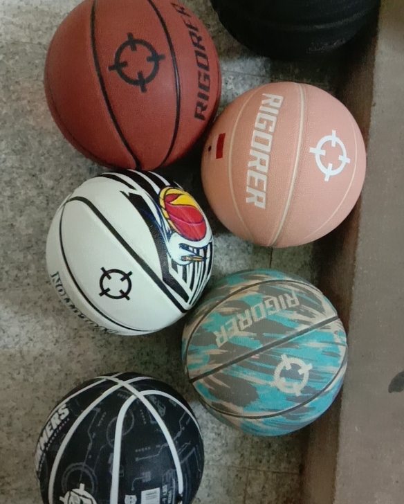 准者篮球价格有备注，有五号六七号球可供您选...