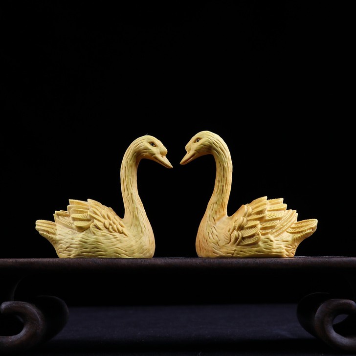 黄杨木比翼双飞木雕一对