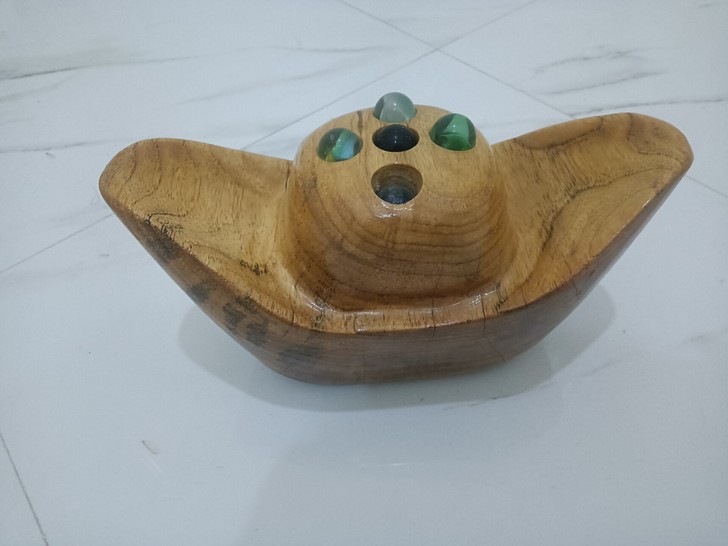 闲置木雕金元宝一对，搬家转让给有缘人