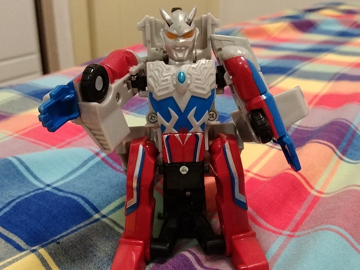 赛罗奥特曼组合版，几乎全新