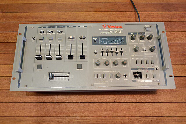 神级DJ Krush御用 Vestax P...