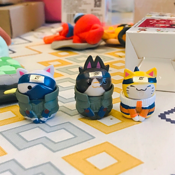 火影忍者盲盒手办可爱猫咪系列公仔小樱鸣人卡...