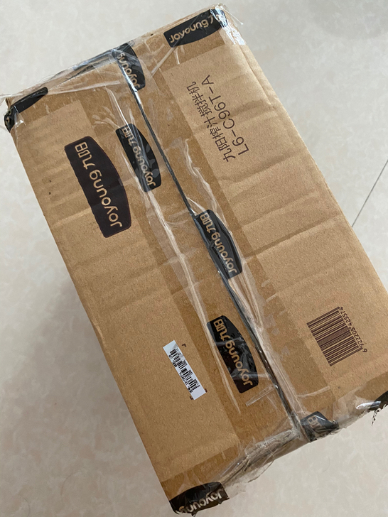 九阳榨汁搅拌机，全新未使用，额定功率200...