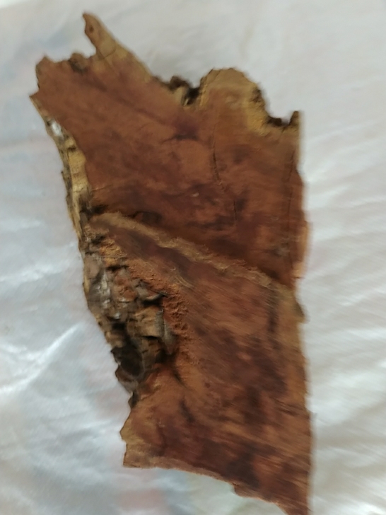 枣木全红骨料，雕刻摆件，做串百年老料。