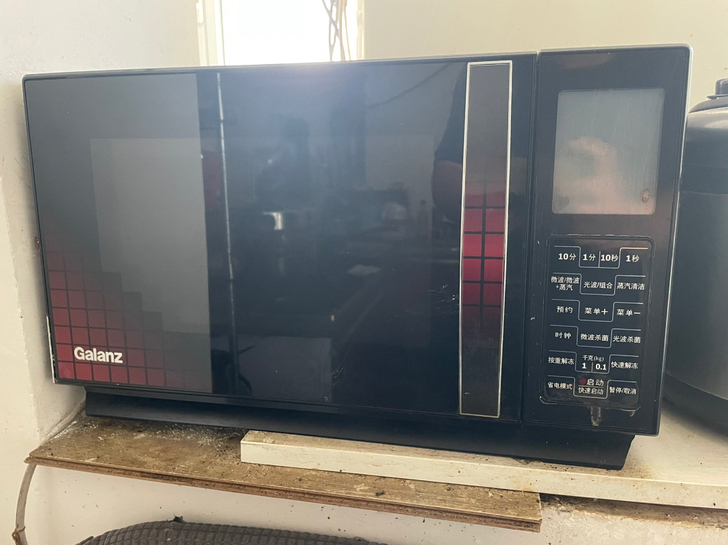 格兰仕微波炉，八成新吧，闲置转让
