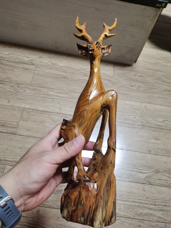 黄栌材，小鹿，纯手工制作。黄栌黄栌，黄金木...