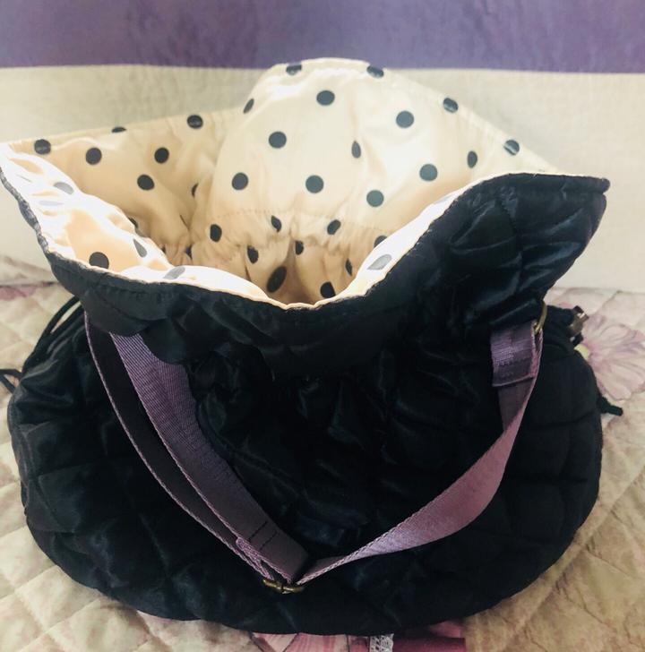 全新 菱格褶皱水桶包 收缩包 保姆包 手提...