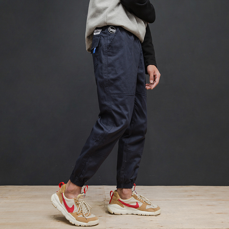 FNNKA死飞原宿宽松小脚束脚裤男潮牌徽章...