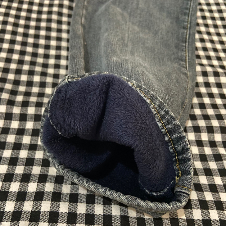 淘宝买的，我穿裤腿有点短，出手