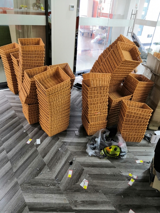 零食盒子零食筐子篮子，中间带钢制骨架质量好