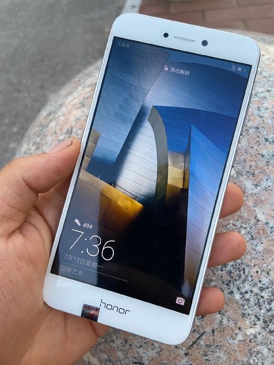 华为荣耀8青春版3+32g,个人二手智能手...