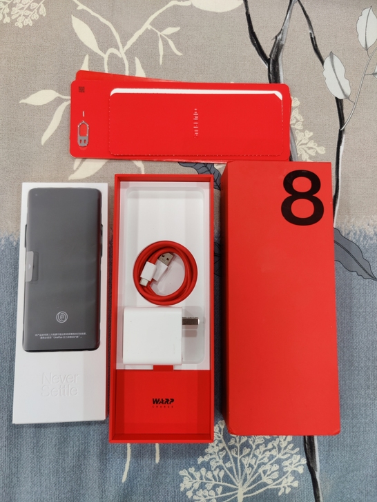 自用一加8pro，实际使用6个多月，成色很...