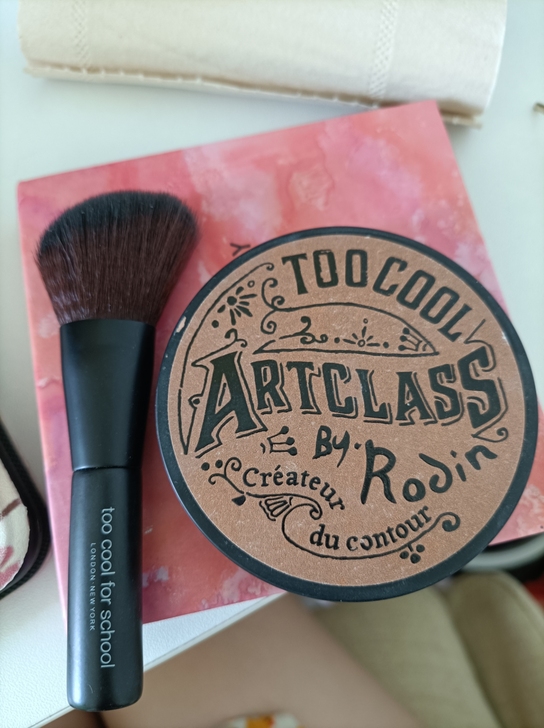 too cool for school 修...