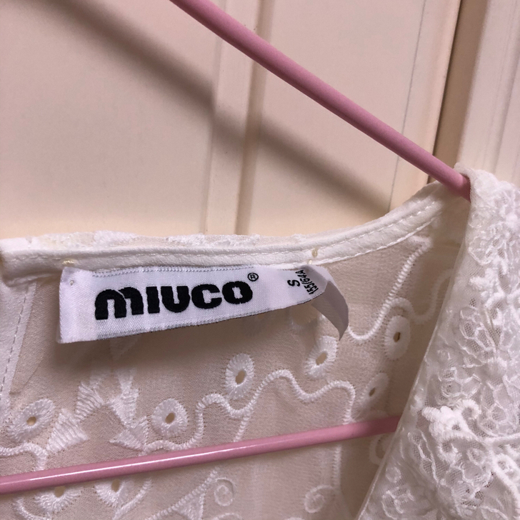 蕾丝白色连体裤