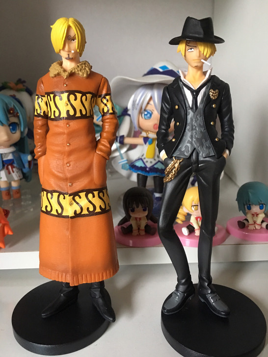 海贼王山治手办15元一个